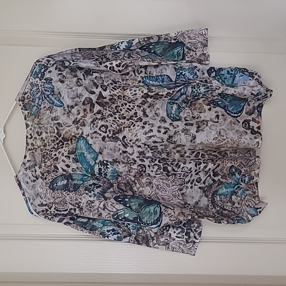 TIME AND TRU Teal Butterfly Print Tee Size M (8-10) - Picture 3 of 8